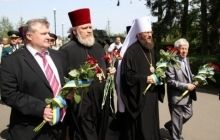 Управляющий делами УПЦ совершил заупокойную литию по погибшим в Великой Отечественной войне
