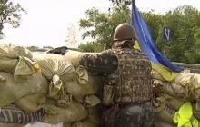 На уничтоженном блокпосту под Славянском опять противостояние