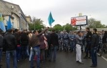 Окупанти перешкоджають прибуттю кримських татар на траурний мітинг в Сімферополі - Тимчук