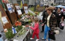 Фонд Р.Ахметова продовжує надавати допомогу сім'ям загиблих внаслідок громадянських протистоянь