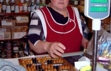 В Николаеве продавщица прогнала из магазина вооруженного грабителя