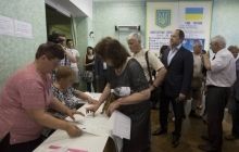 ЦВК опрацювала 80,1% електронних протоколів: у Порошенка 54% голосів, Тимошенко - 13,16%