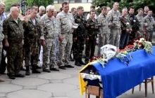 Бійці батальйону «Донбас» пройшли ходою по Запоріжжю і вшанували пам’ять загиблого