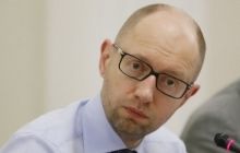 Донецк и Луганск недоплачивают половину налоговых платежей – Яценюк