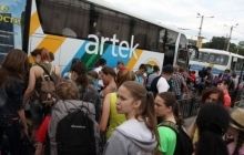 210 дітей із Слов’янська прибули в «Артек»