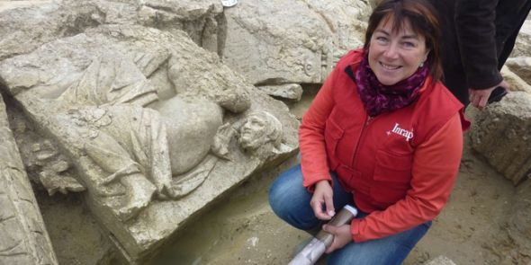 Французькі археологи на місці виявлення давньоримського святилища