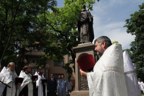 У Сімферополі відкрили пам'ятник Сергію Радонезькому (фоторепортаж)
