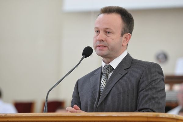 Валерий Антонюк