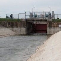Zelensky's envoy comments on manipulation over resumption of water supplies to Crimea