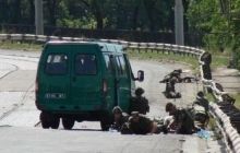 В Мариуполе расстреляли авто пограничников, трое военных погибли