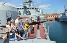 Діти з оздоровчого табору ЗСУ побували на борту фрегату «Гетьман Сагайдачний»