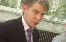 Адвокат "Топаза" получил в военкомате направление на медкомиссию