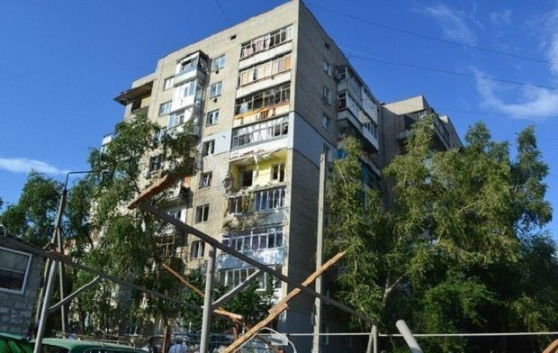 Житлові будинки зазнали серйозних пошкоджень / vk.com/lugansk_city Житлові будинки зазнали серйозних пошкоджень / vk.com/lugansk_city
