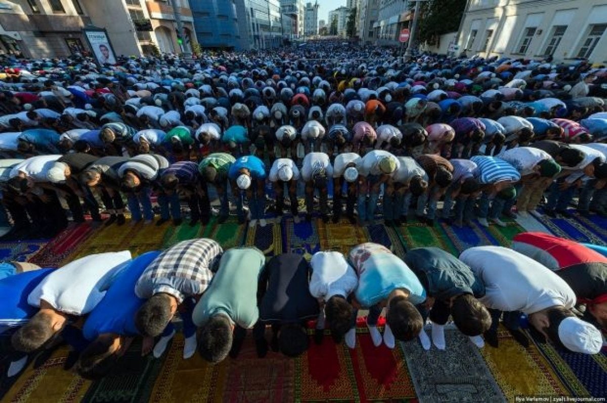 Праздники мусульман в 24 году