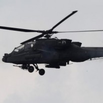 Боевые вертолеты AH-64 Apache получат новую систему подводного спасения