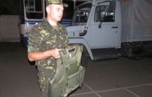 Великобритания передала 180 бронежилетов и касок для сил АТО
