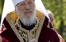 Порошенко попрощался с митрополитом Владимиром в Киево-Печерской лавре