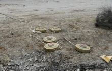 В Лисичанске на мине подорвались двое школьников, один умер
