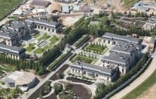 Навальний опублікував фото палаців, у яких живуть близькі друзі Путіна
