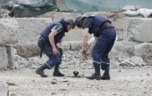 На Донбассе саперы обезвредили почти тонну взрывчатки