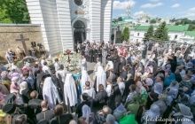В Киево-Печерской лавре отметили девятый день со дня смерти Митрополита Владимира