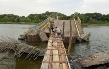 Третина українців вважає, що відновлювати зруйнований Донбас після окупації має саме РФ - опитування