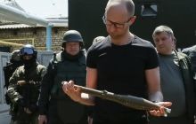 У Слов'янську Яценюк оглянув боєприпаси та побував на Карачуні (фоторепортаж)