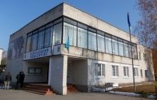 На Харьковщине перед райвоенкоматом произошел взрыв