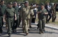 Порошенко: те, як зустрічають на сході армію, свідчить, що проти України йде зовнішня агресія