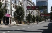 Ситуація у Донецьку залишається складною, біля аеропорту продовжуються обстріли