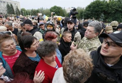 Фото Порошенко посетил Славянск 08 июля 2014