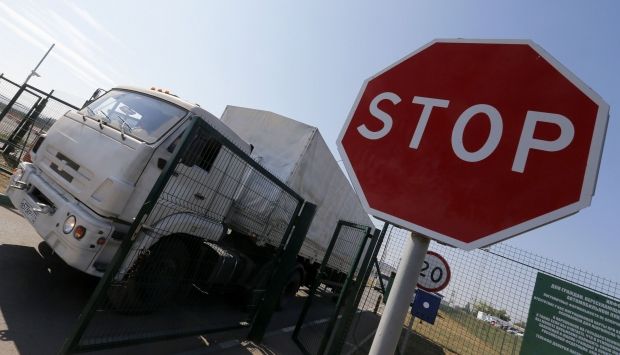 International organizations' cargo is inspected at Ukrainian entry and exit checkpoints / REUTERS