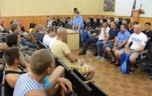 В Одесі футболісти «Чорноморця» відвідали поранених в зоні АТО військовослужбовців