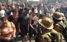 На Крещатике со стороны улицы Прорезной начались столкновения