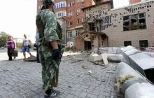 Боевики за день пять раз обстреляли Марьинку из гранатометов и минометов