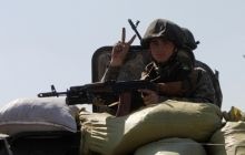 Украинские военные отражают контратаки боевиков возле Савур-Могилы