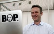 Навальному продлили домашний арест