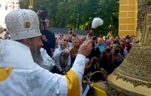 На дзвіницю Києво-Печерської лаври встановили 7-тонний дзвін