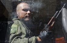 СНБО: Террористы пытаются прорвать оцепление возле Донецка