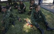 На Донбассе воюют около 15-20 тысяч террористов - МВД