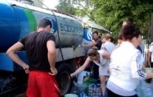 Бойовики продовжують обстріл Луганська, місто уже 26-й день без світла, води та зв'язку (відео)