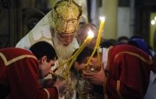 Патриарху Илии II доверяют девять из десяти грузин
