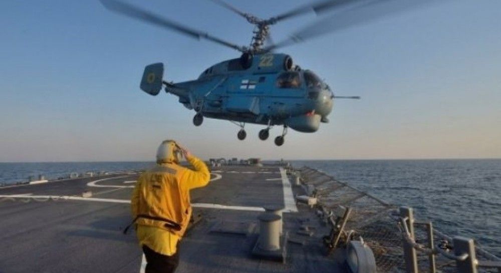 U.S. deploys warships, Navy Seals for massive drills off Ukraine coast