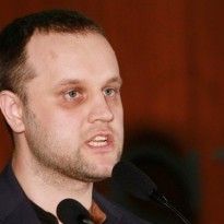 Подзабытый террорист Павел Губарев захотел стать новым главарем 