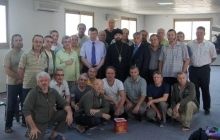 Полонені українці, якими опікувався священик УПЦ, повернулися з Лівії