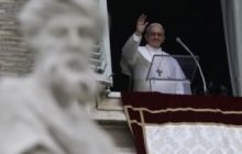 Папа Римський у Ватикані підніс молитву за мир в Україні