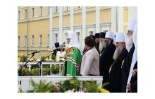Не зліться, не стискайте зуби, не бажайте зла іншій людині. Це і є початок любові - Патріарх Кирил