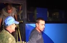 Боевики жесточайше относятся к пленным бойцам добровольческих батальонов