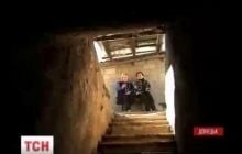 На Донбасі мешканці майбутньої спецзони ховаються у підвалах і переживають за своє майбутнє