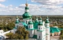 Предстоятель УПЦ с архипастырским визитом посетил Черниговскую епархию